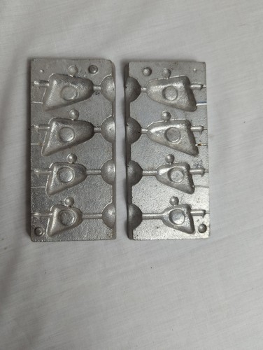 Lead fishing weight - mould, sea